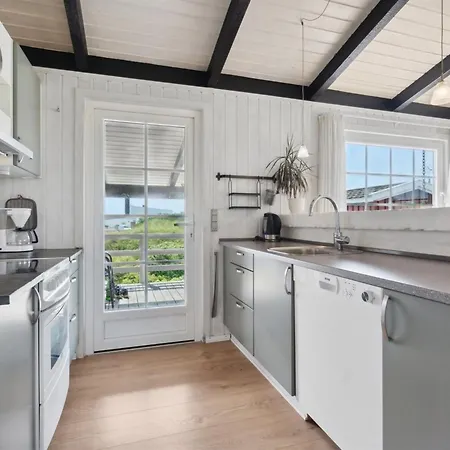 Holiday home Kalf - 400m From The Sea By Interhome Lakolk