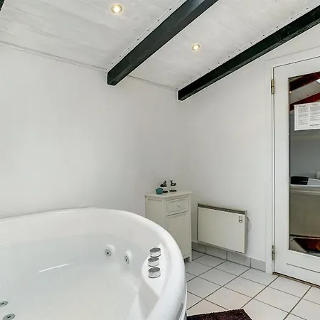 Feriehus Kalf - 400m From The Sea By Interhome Lakolk
